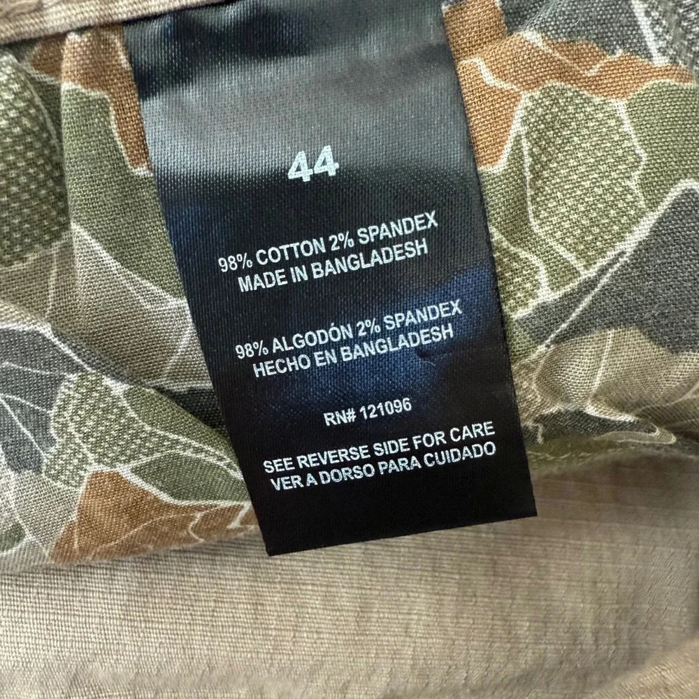 Weatherproof Everyday Cargo Shorts Mens‎ 44W Beige Belted Cell Phone Pocket